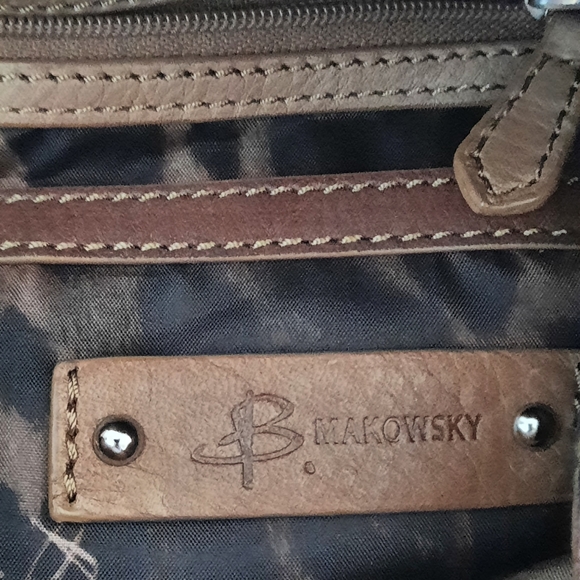 B. MAKOWSKY Leather Brown Fringe Hobo Handbag Purse - Picture 9 of 11